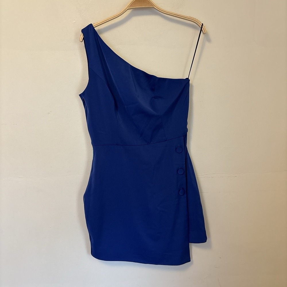 NEW NBD Revolve Tere Dress Medium Cobalt Blue One Shoulder‎ Preppy Buttons